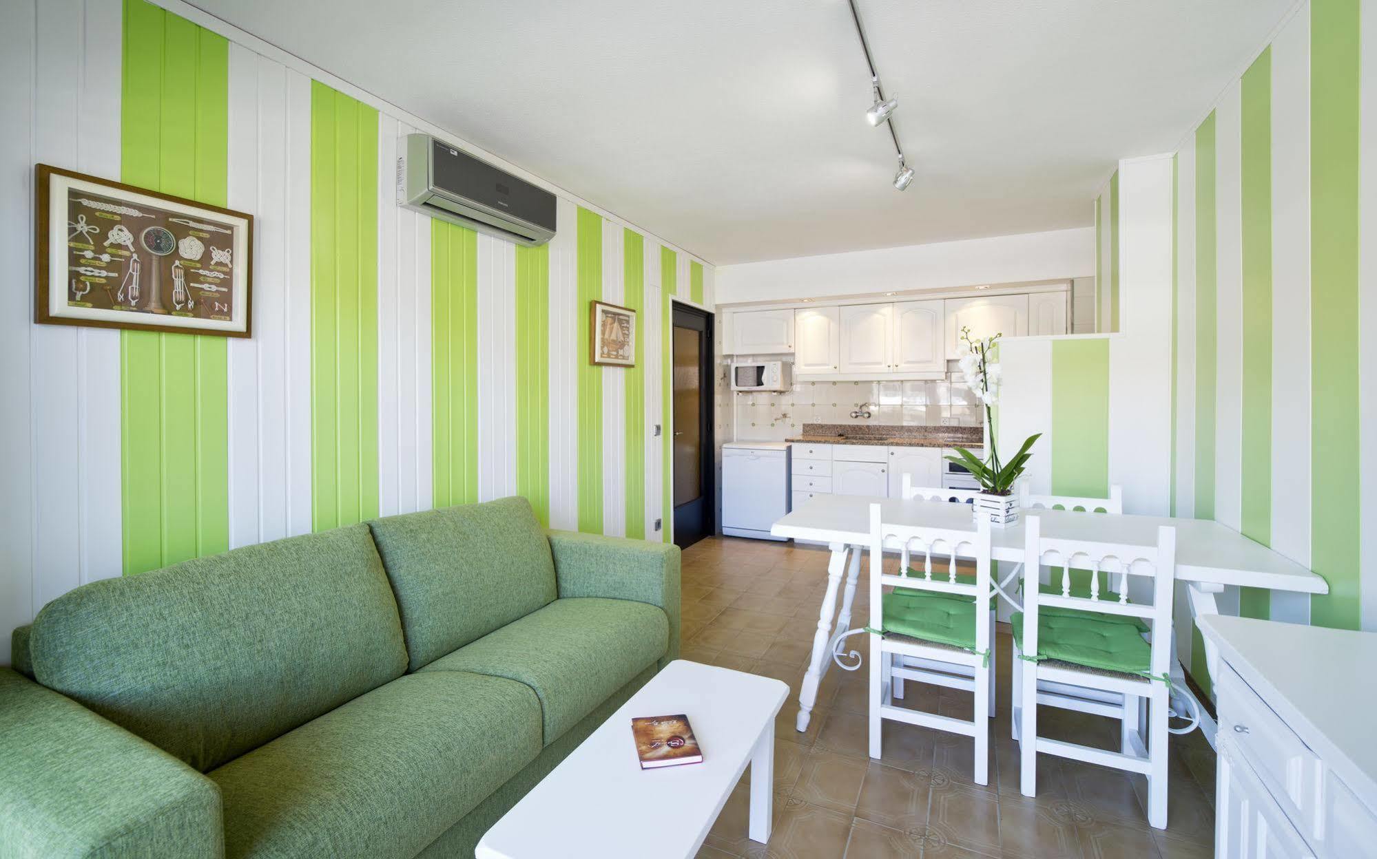 Apartamentos Salles Beach L'Estartit Exteriér fotografie