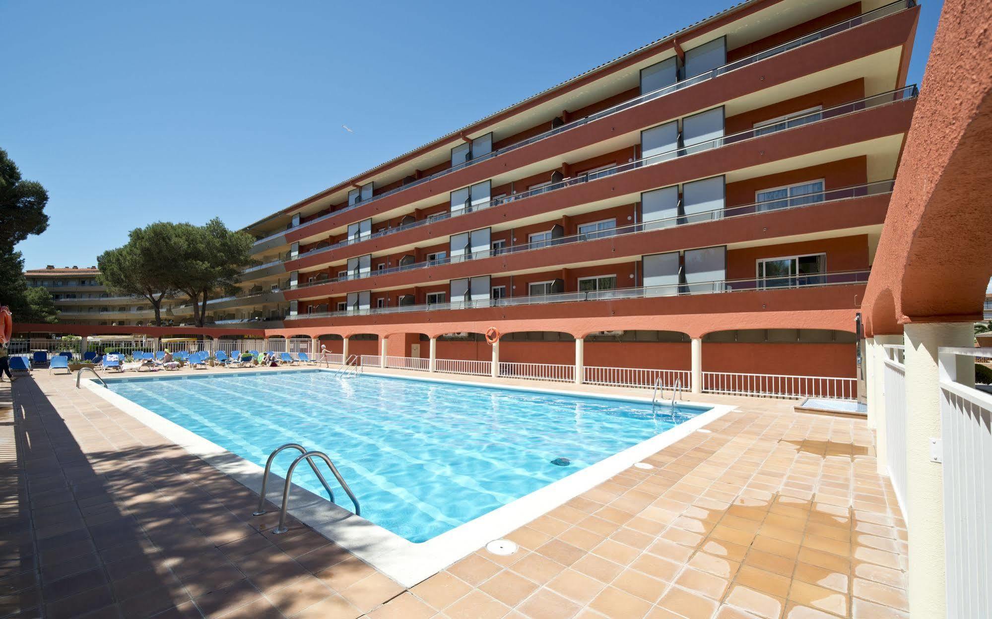 Apartamentos Salles Beach L'Estartit Exteriér fotografie